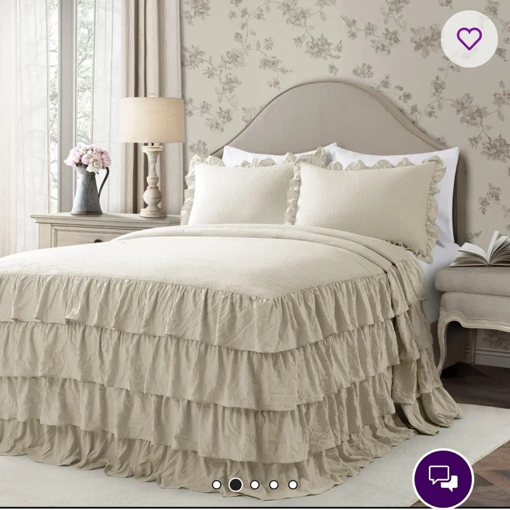 Elegant Cream Ruffled Bedding Set King size - Picture 1 of 1